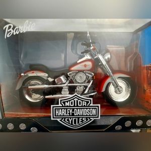 Barbie HARLEY-DAVIDSON MOTORCYCLE 'Barbie Dolls Fat boy' Collection..New